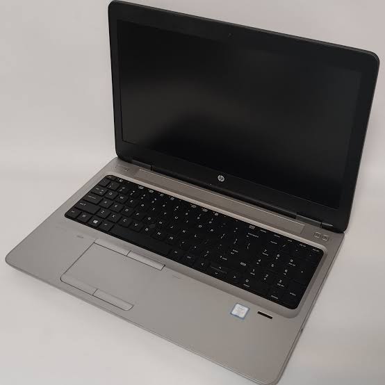 لپ تاپ اچپی مدل ProBook 650 G2 i5-6200U حافظه ۸ گیگابایت SSD ۲۵۶ گیگابایت سایز ۱۵.۶ اینچ